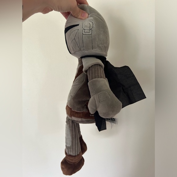 New In Box Star Wars The Mandalorian Scentsy Buddy & Air of Adventure Scent Pak - Picture 8 of 12